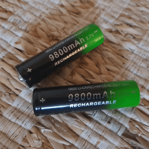18650 battery 3.7V 9900mAh rechargeable lithium-ion Batteries BushLine two  