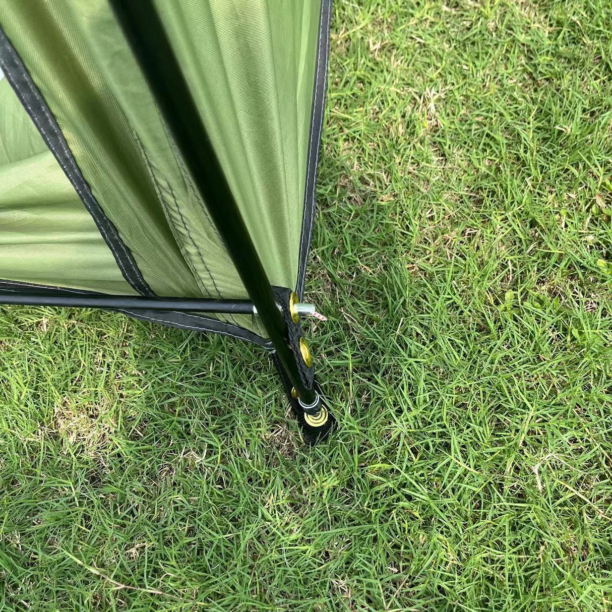 4x4 Car Trunk Canopy Tent Extension Rain & Sunshine-Proof Camping Equipment BushLine