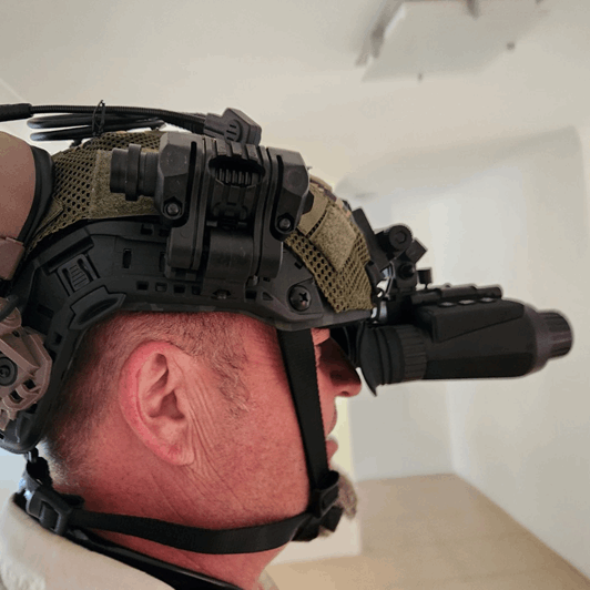 NV8300 Head-mounted 4K Night Vision Goggles Night Vision  BushLine
