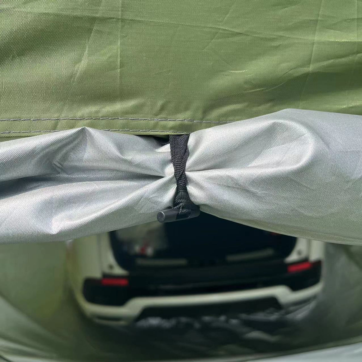4x4 Car Trunk Canopy Tent Extension Rain & Sunshine-Proof Camping Equipment  BushLine