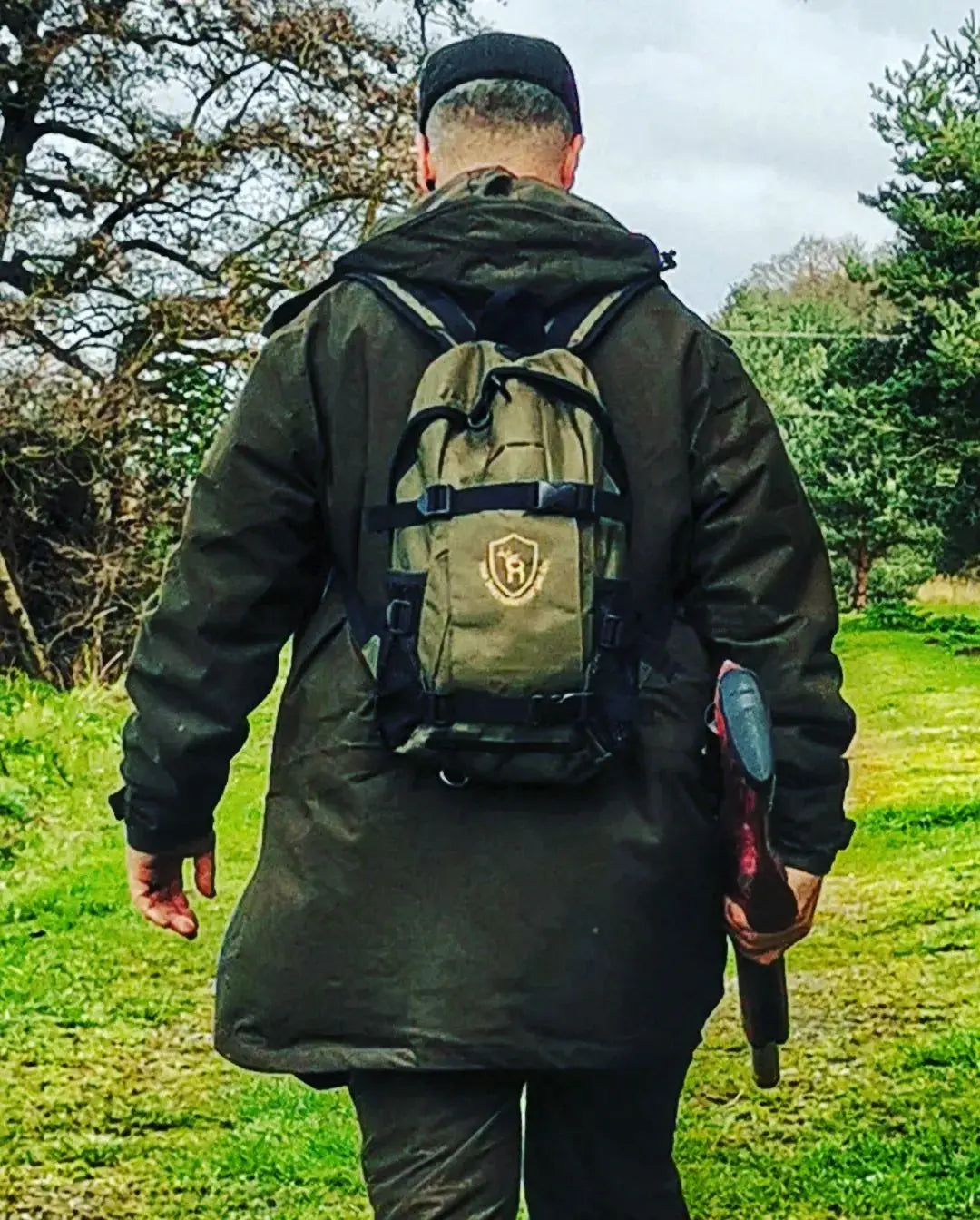 Tourbon Large Capacity Backpack Hunting Daypack BackPacks  BushLine