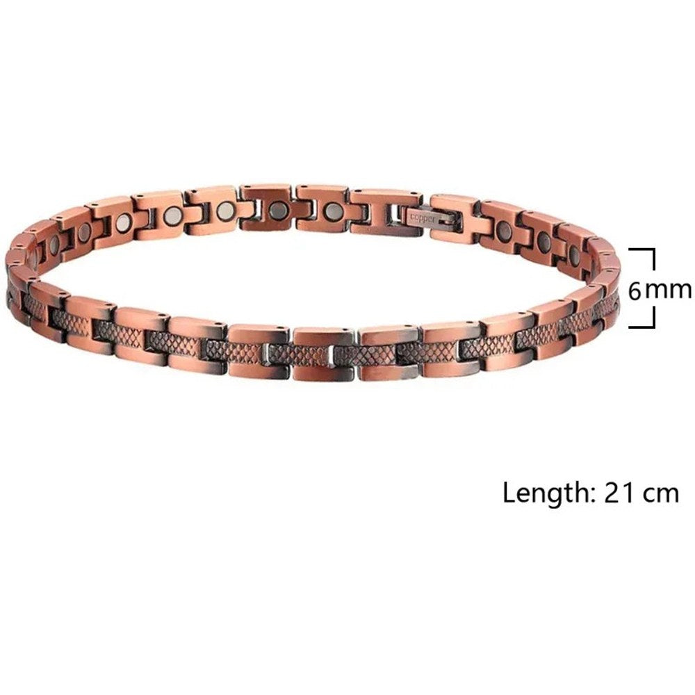 Women's copper link bracelet with slim links with a textured centre, width and length marked