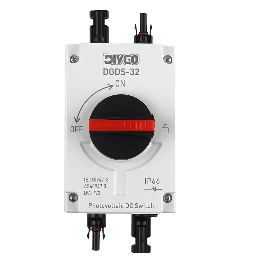 DIY GO DGDS-32 1-string isolator from the front, one MC4 pair in on top and one out underneath