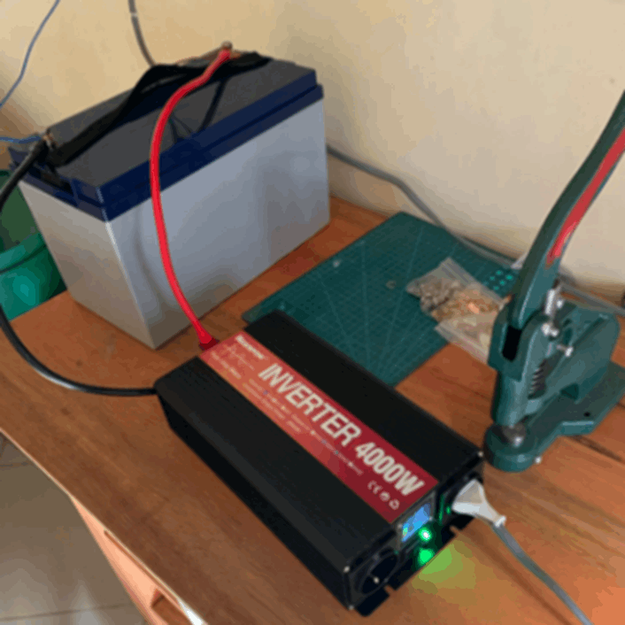 Pure Sine Wave Inverter 3000W 4000W 5000W Double Socket  DC 12V 24V