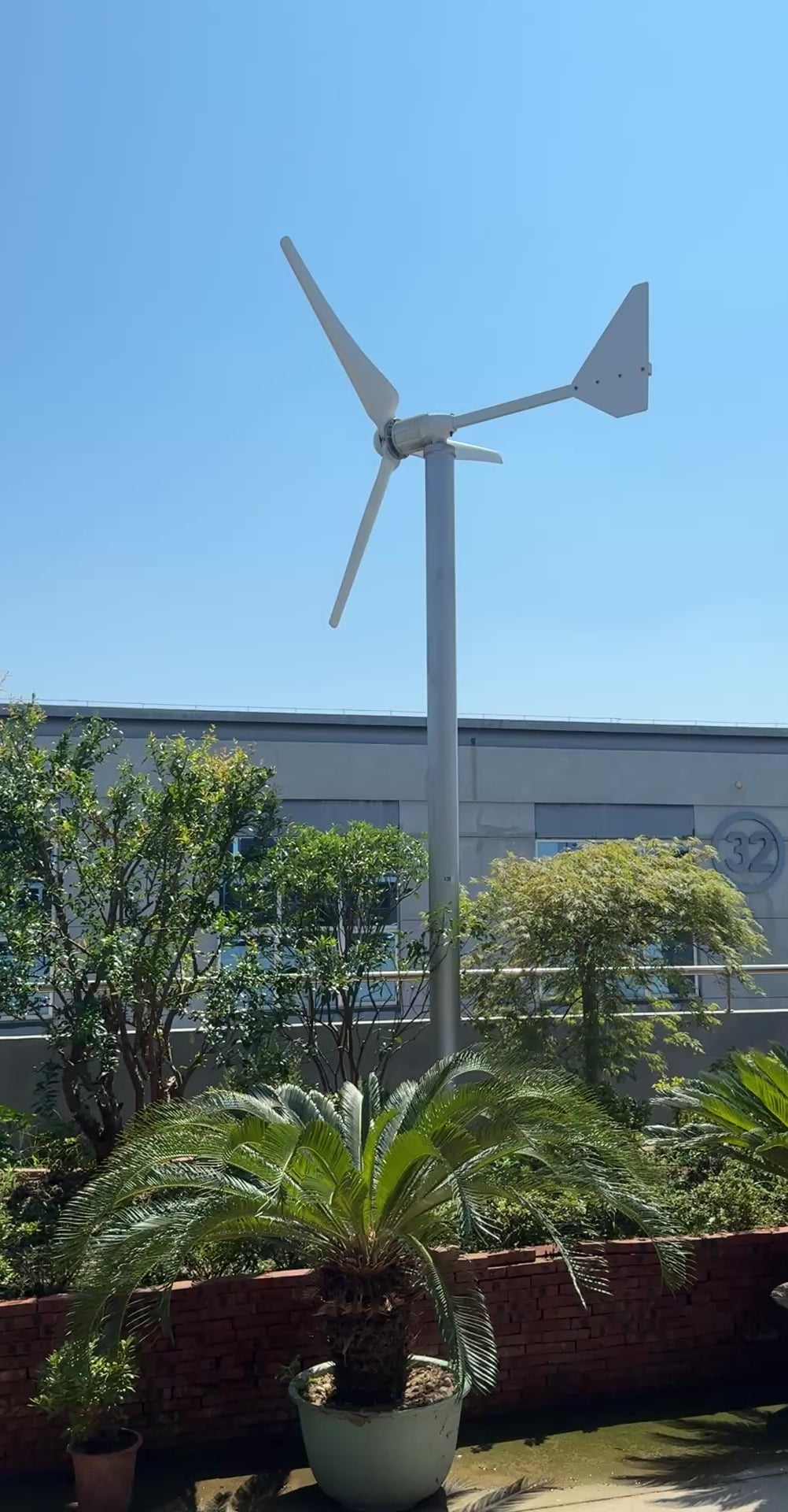 L2-3000 Horizontal Wind Turbine — 3000W at 11 m/s, 240V