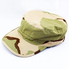 Flat top cap in three-colour desert camouflage, soft crown and curved peak